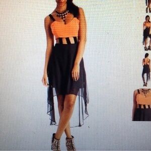 Women’s Dress solemio size L